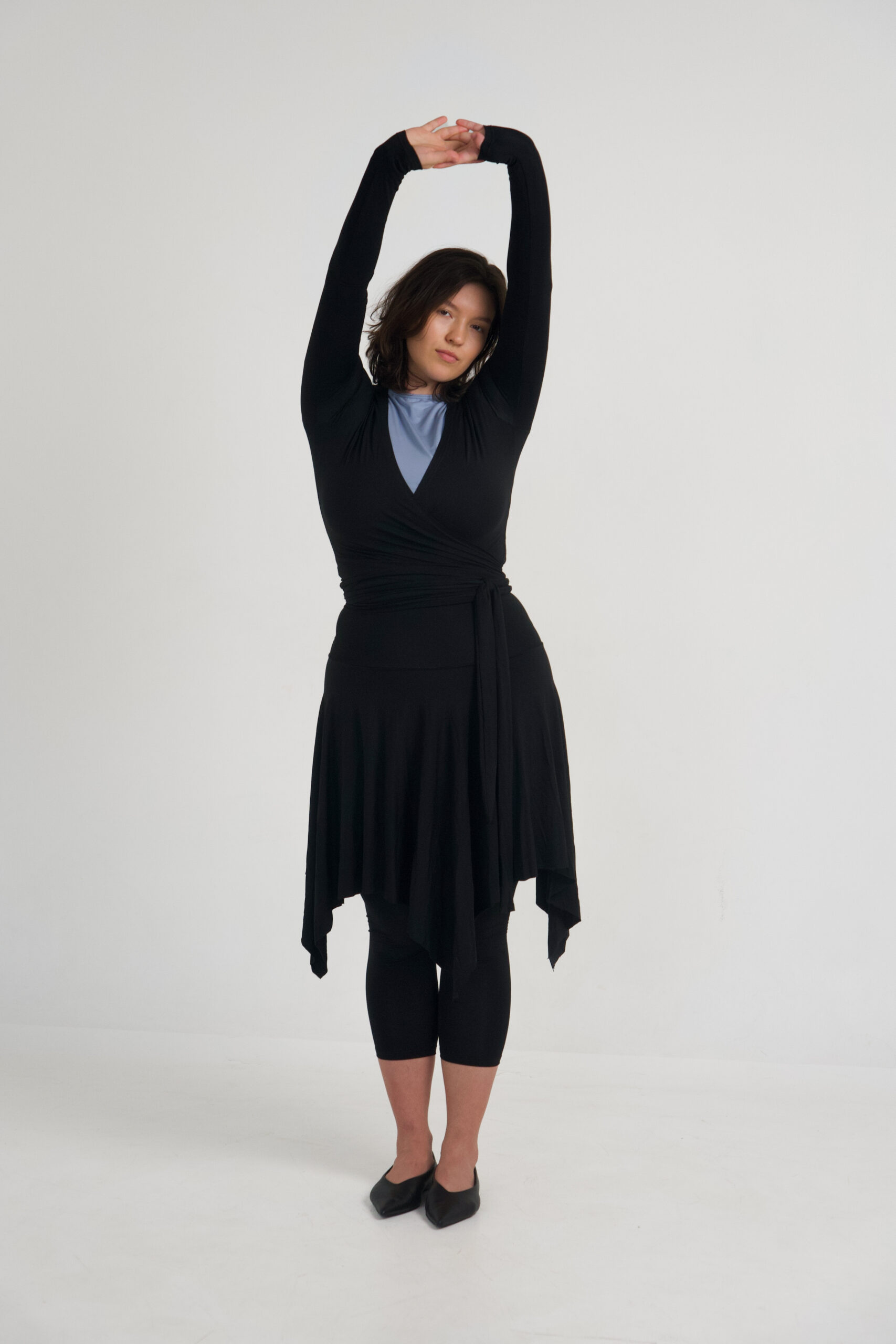Essential 02 - Image 3